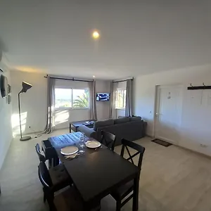 https://maanuel-apartment.hotelaalgarve.com