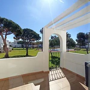 https://bonito-apartamento-un-dormitorio-1-linea-de-playa.es-andalucia.com