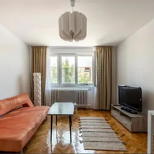 Lovely 1-bdr With View Of Cathedral Apartment