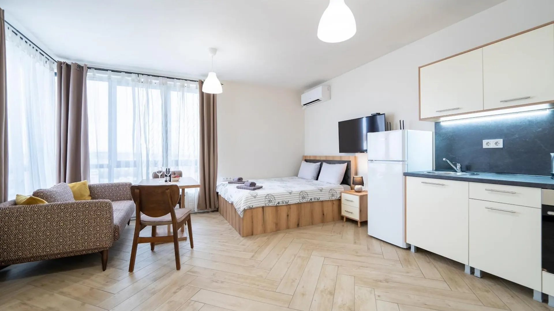 Apartment Wow Studios For Rent 2 Bul Montevideo 25A - B Sofia Bulgaria