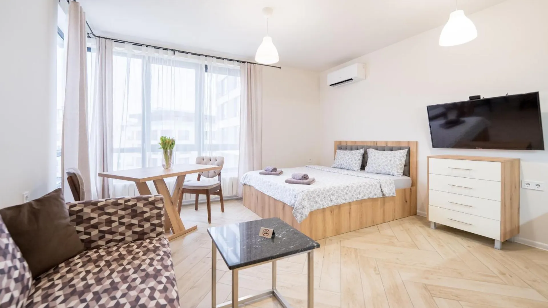 Wow Studios For Rent 2 Bul Montevideo 25A - B Sofia Apartment